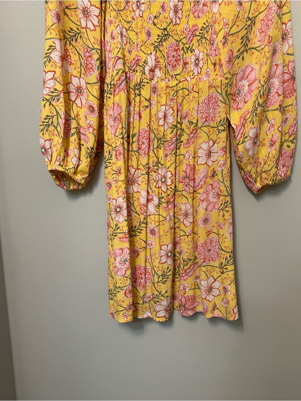 Billabong Paradise Days Dress‎ Golden smocked bodice Boho Peasant Floral Medium - Picture 11 of 11